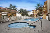 Days Inn by Wyndham Buena Park Anaheim - カップル
