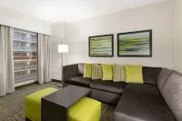 Embassy Suites by Hilton Newark Wilmington South