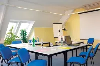 Hostellerie Saint Vincent Beauvais Aeroport