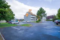Hôtel Première Classe Saint Quentin - parking