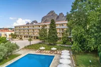 Divani Meteora Hotel - piscina