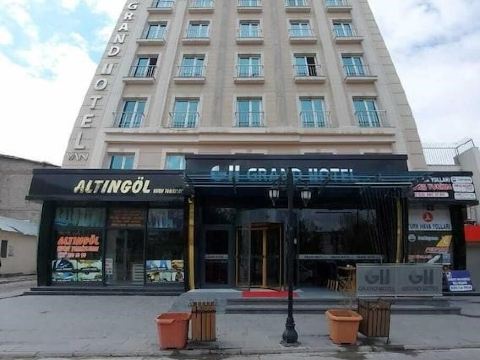 Grand Hotel Van