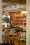 Seventeen Rooms - Barer