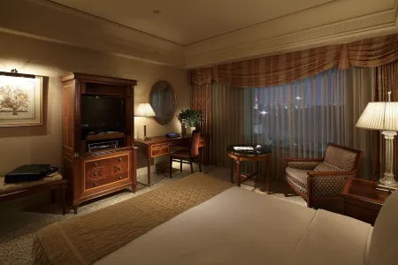 โรงแรมรีห์กะ รอยัล โตเกียว