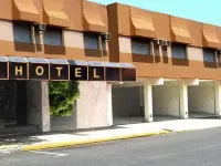 Hotel Bertaina Các khách sạn gần Casa de Estanislao Lopez