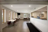 Super 8 by Wyndham Tuscola Hôtels à : Arcola Township