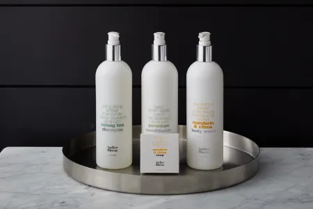 Kimpton Hotel Vintage Seattle Отели рядом с достопримечательностью «Кафедральный собор Сейнт Марк Эпископал»