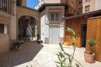 Lyo Hôtel