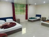 River Dine Hotel Hotels in Balakot Tehsil