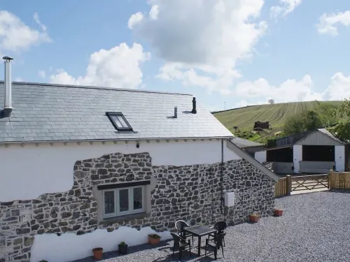 Bowbeer Barn Hotels in Cheriton Bishop