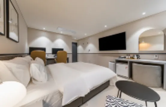 Brown Dot Hotel Geumchon โรงแรมใกล้สนามกีฬาพาจูสเตเดียม