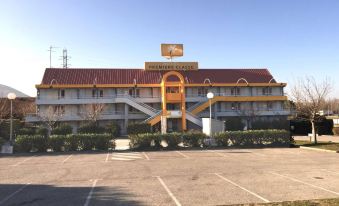 Premiere Classe Montelimar - les Tourettes