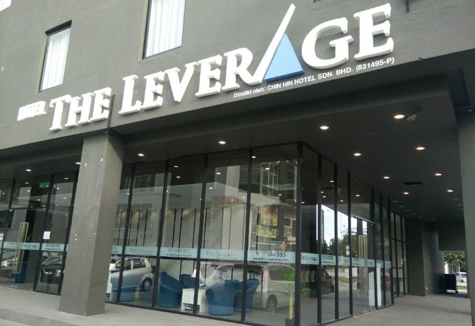 1. 더 레버리지 비..