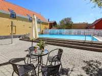 "Thyrne" - 500m from the Sea - Pools