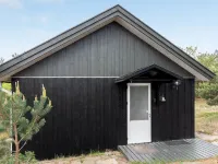 "Hilje" - 350m from the Sea Hotels in Aakirkeby