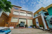 The Nest Residency Các khách sạn gần Dada Hari Ni Vav