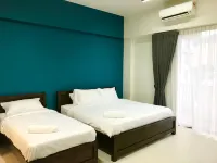 By the Beach - Luxury 2 Bedrooms Family Suite فنادق في باتو فيرينغي