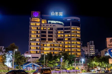 Yamagata Kaku Hotel & Spa Отели рядом с достопримечательностью «Jiaoxi Kilin Hot Spring»