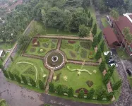Rollaas Hotel and Resort Hotels in Lawang
