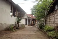 DUYUNG ROOMS & RESTO GERUPUK Hotel di Mertak