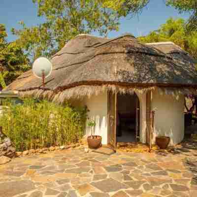 Hippomoon Lodge Game Reserve Hotel Exterior