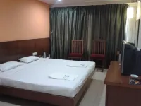 Old Goa Residency Hotels in Bainguinim