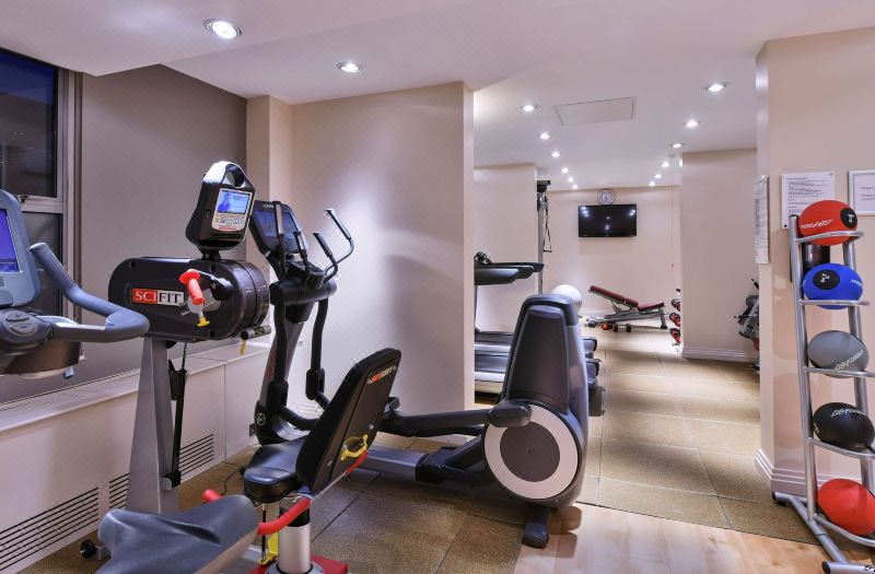 DoubleTree by Hilton London Ealing photo 2