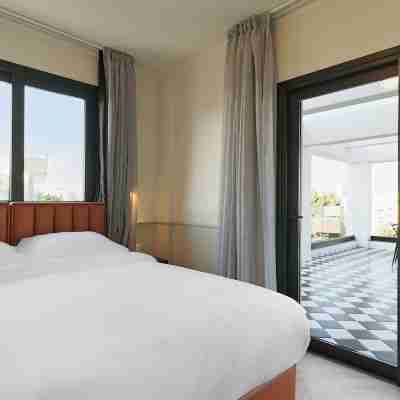 LIV the City Suites Adults Only Rooms