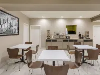 Super 8 by Wyndham Asheville Airport Hotels in Fletcher