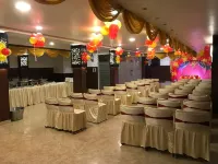 Hotel Royal Galaxy Hotels in Kanpur