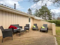 "Sitka" - 250m from the Sea