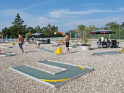 "Undine" - 300m from the Sea