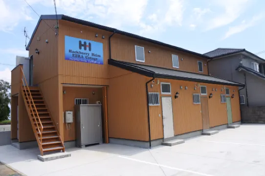 Hackberry Heim Eiira