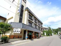 Hanamiya Ryokan