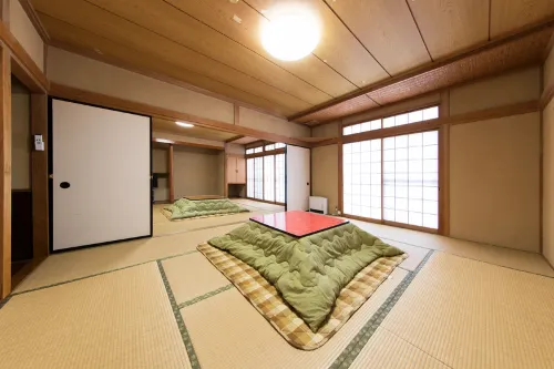 Uenohara Lodge Yamanoie