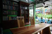 Omah Bogem Homestay Syariah Hotels in Kalasan