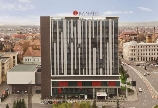 Ramada Sibiu Hotel - Housity