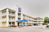 Motel 6 Linthicum Heights, MD - BWI Airport