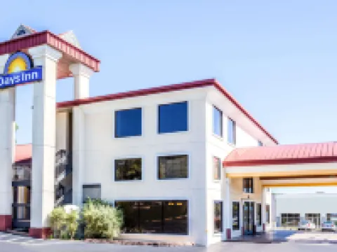 デイズ イン バイ ウィンダム ドールトン ドールトンのホテル