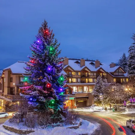 Whistler Village Inn & Suites