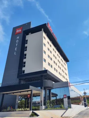 Ibis Nova Serrana 酒店