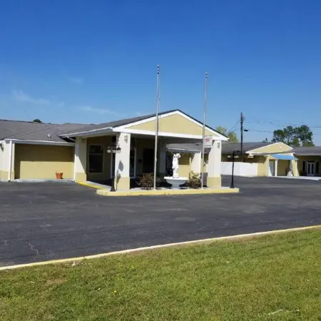 Rodeway Inn & Suites