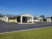 Rodeway Inn & Suites - Pet Friendly