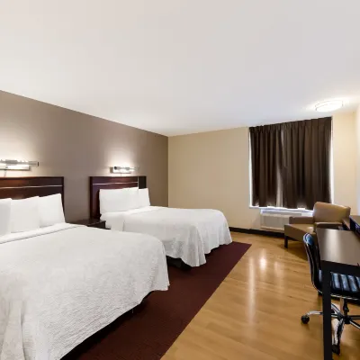 Red Roof Plus+ Columbus Downtown-Convention Center Hoteles cerca de Distrito Arena