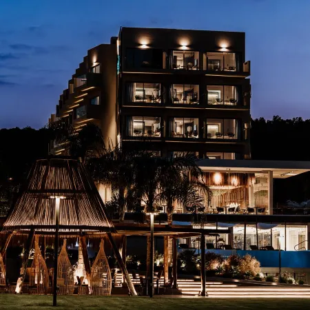 Cavo Zoe Seaside Hotel