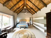 24 Degrees South Country Estate Hotels in Kampersrus AH