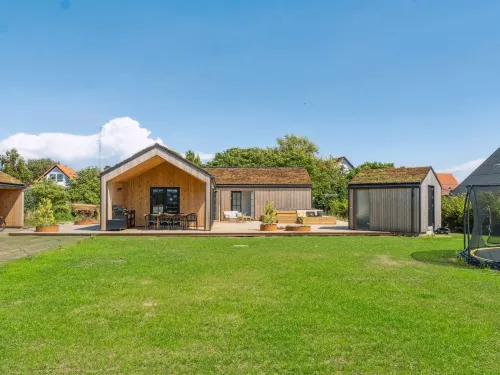 "Ottmar" - 150m from the Sea Hotels in Bagenkop