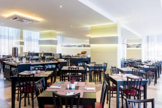 Tryp Lisboa Caparica Mar by Wyndham