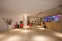 Oaks Townsville Gateway Suites - Spa