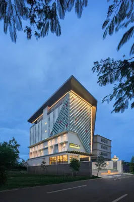 MaxOneHotels @ Kota Harapan Indah Hotels in Medan Satria
